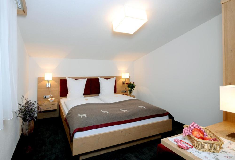 Aparthotel Jagdhof Ligedl Mayrhofen Habitación foto